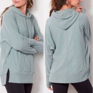 Evereve x Sweaty Betty Liberate Luxe Fleece Hoodie